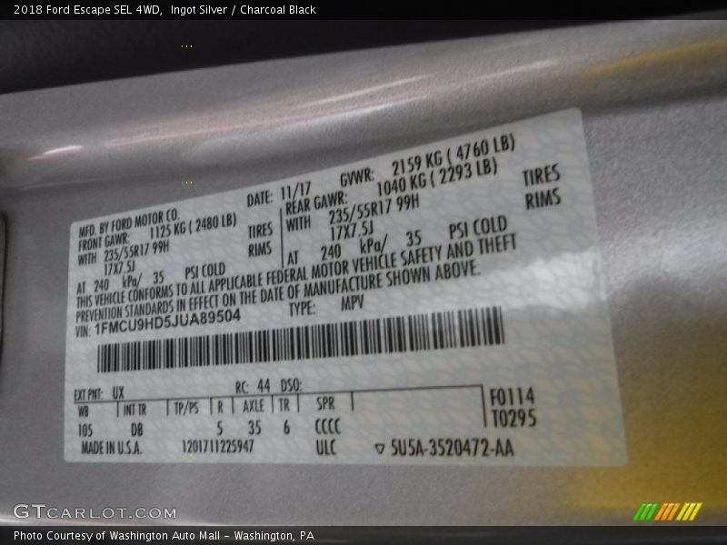 Ingot Silver / Charcoal Black 2018 Ford Escape SEL 4WD