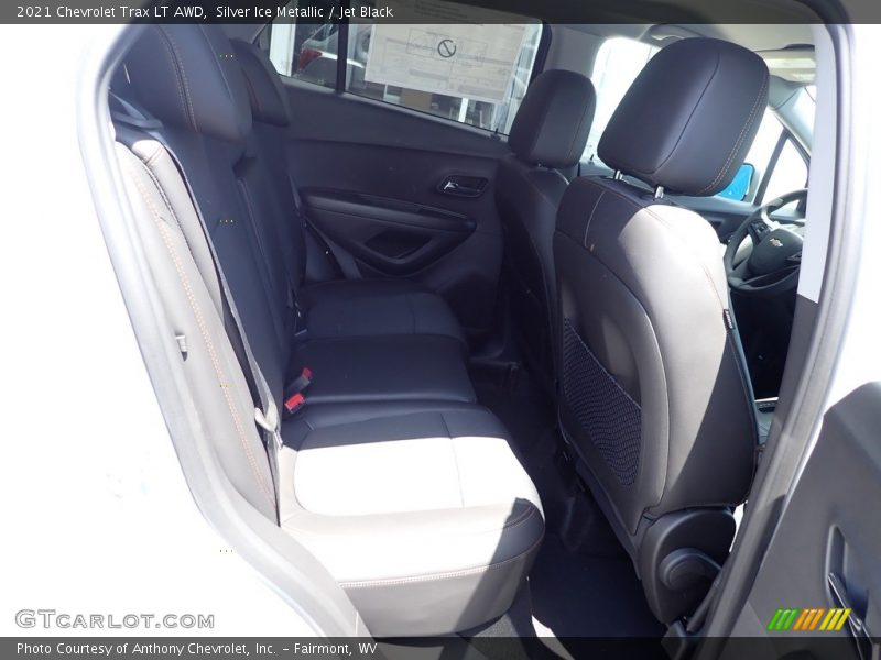 Silver Ice Metallic / Jet Black 2021 Chevrolet Trax LT AWD