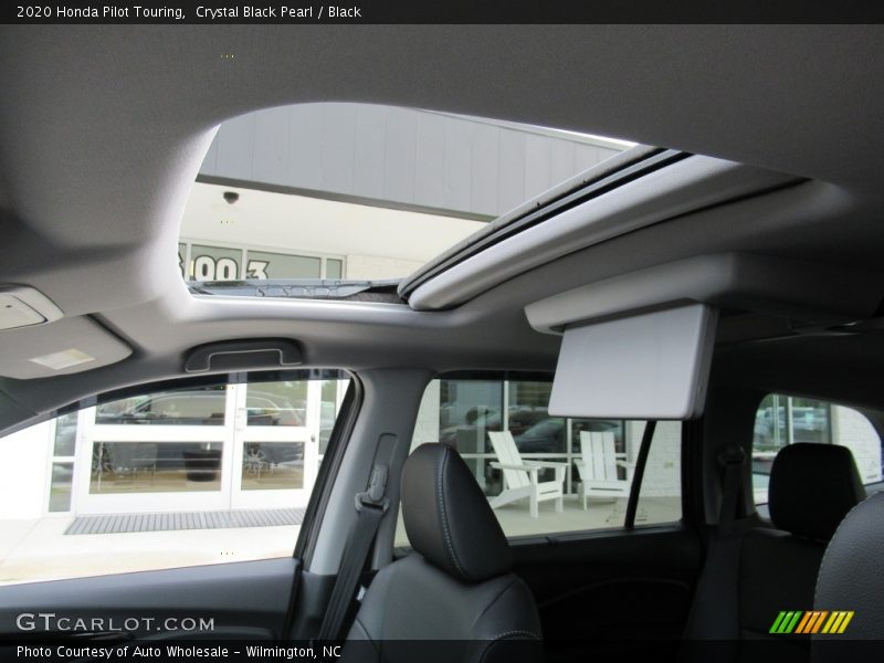 Crystal Black Pearl / Black 2020 Honda Pilot Touring