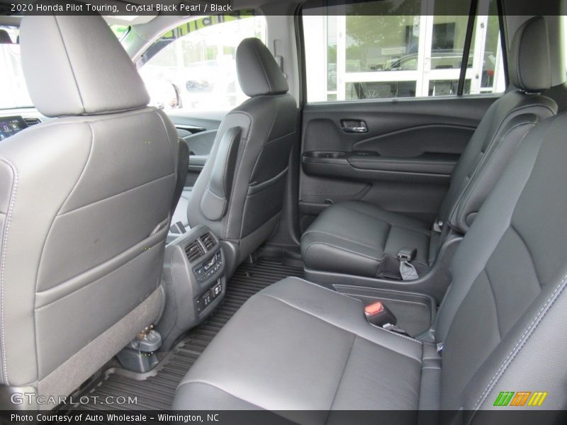 Crystal Black Pearl / Black 2020 Honda Pilot Touring