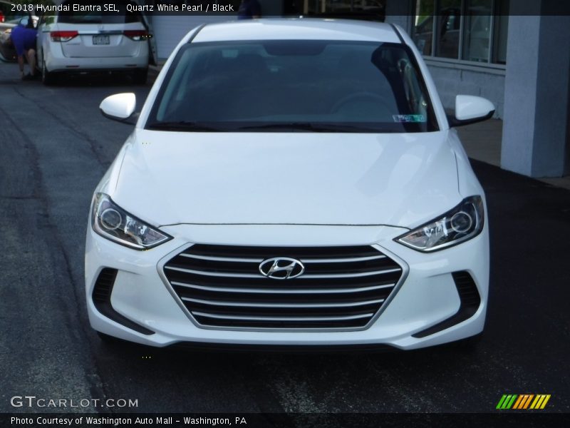 Quartz White Pearl / Black 2018 Hyundai Elantra SEL