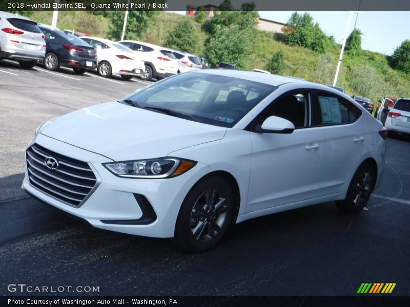 Quartz White Pearl / Black 2018 Hyundai Elantra SEL