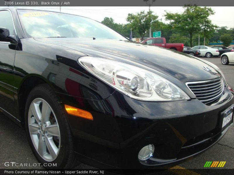Black Onyx / Ash 2006 Lexus ES 330