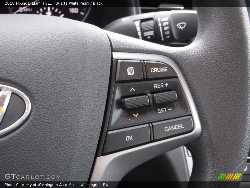 Quartz White Pearl / Black 2018 Hyundai Elantra SEL
