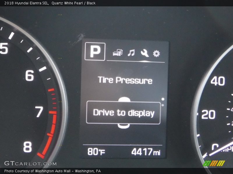 Quartz White Pearl / Black 2018 Hyundai Elantra SEL