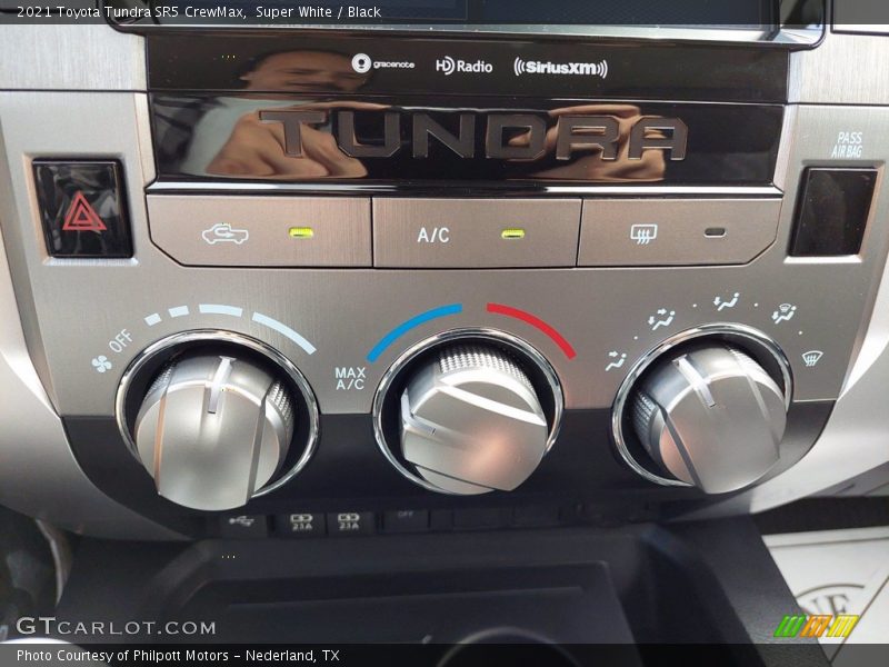 Super White / Black 2021 Toyota Tundra SR5 CrewMax