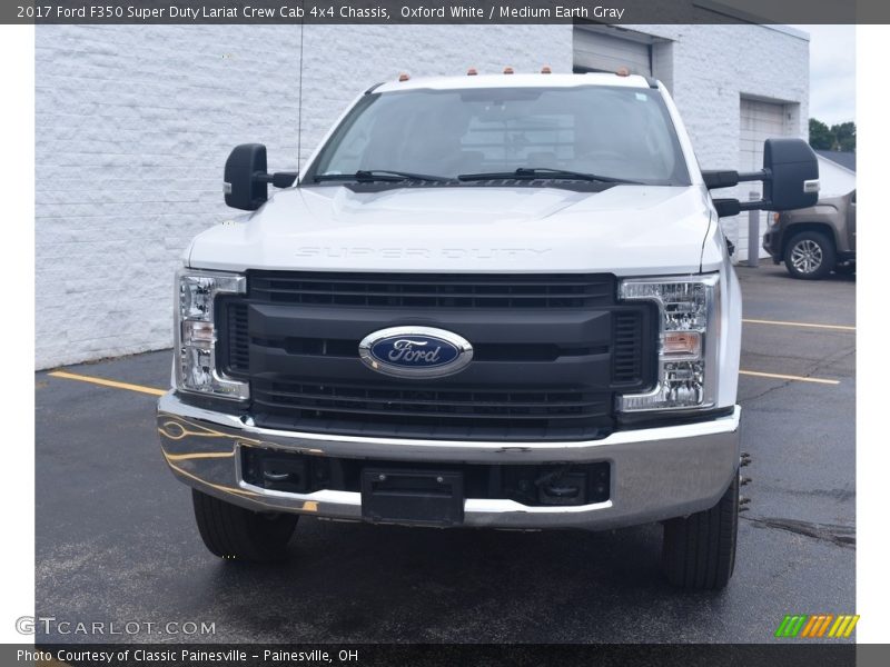 Oxford White / Medium Earth Gray 2017 Ford F350 Super Duty Lariat Crew Cab 4x4 Chassis