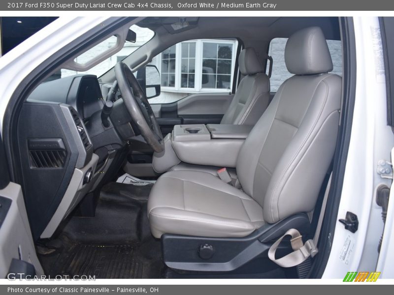 Oxford White / Medium Earth Gray 2017 Ford F350 Super Duty Lariat Crew Cab 4x4 Chassis