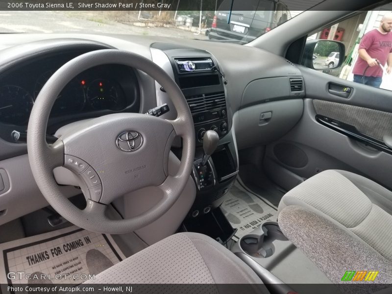 Silver Shadow Pearl / Stone Gray 2006 Toyota Sienna LE