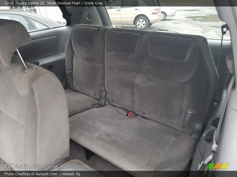 Silver Shadow Pearl / Stone Gray 2006 Toyota Sienna LE