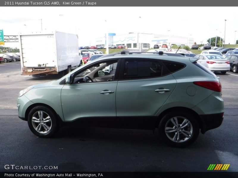 Kiwi Green / Taupe 2011 Hyundai Tucson GLS AWD