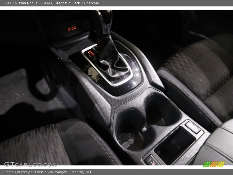 Magnetic Black / Charcoal 2018 Nissan Rogue SV AWD