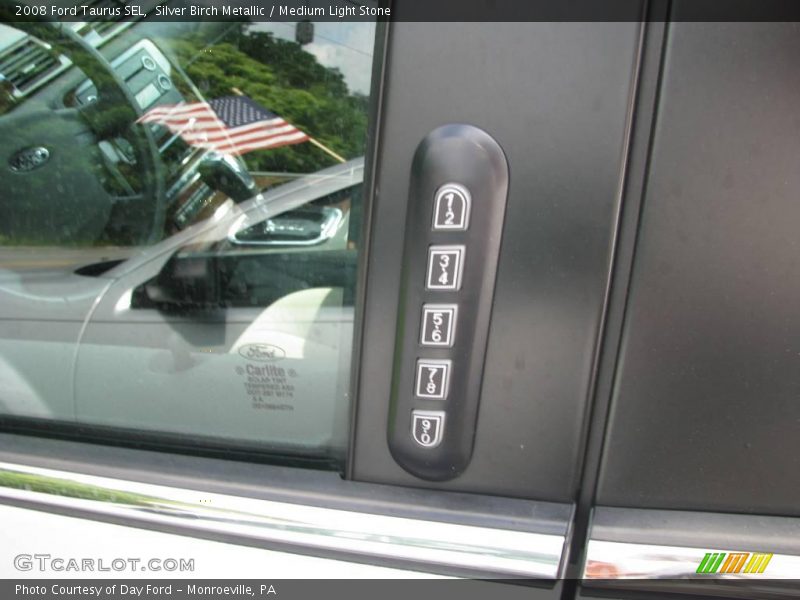 Silver Birch Metallic / Medium Light Stone 2008 Ford Taurus SEL