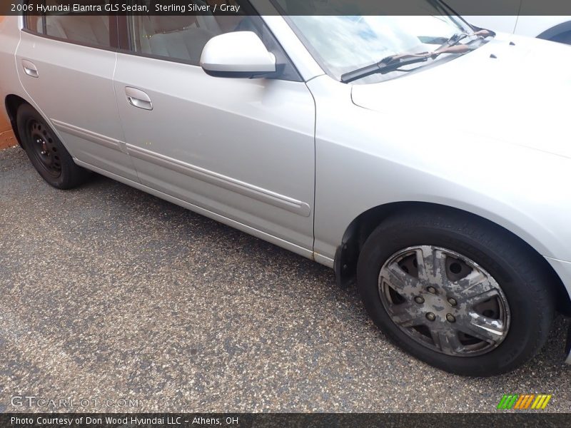 Sterling Silver / Gray 2006 Hyundai Elantra GLS Sedan