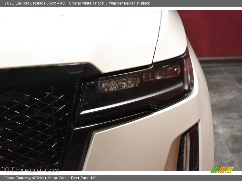 Crystal White Tricoat / Whisper Beige/Jet Black 2021 Cadillac Escalade Sport 4WD