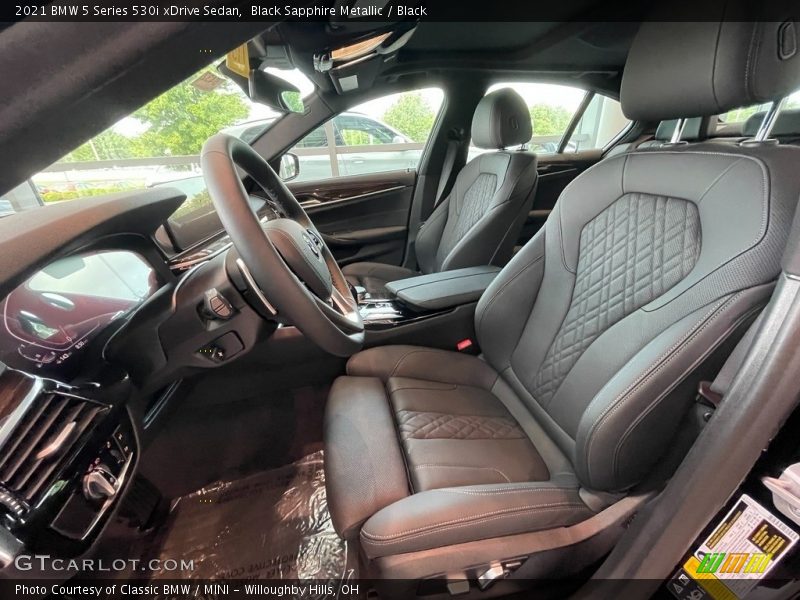 Black Sapphire Metallic / Black 2021 BMW 5 Series 530i xDrive Sedan