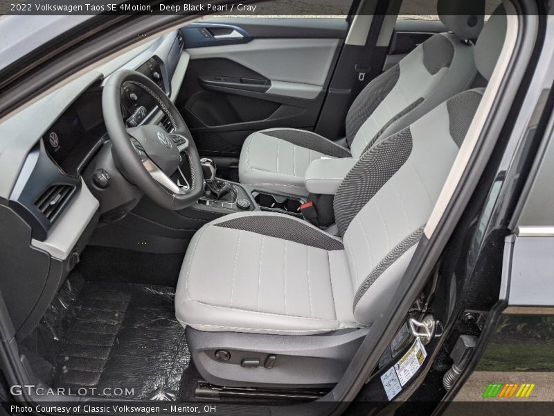 Front Seat of 2022 Taos SE 4Motion