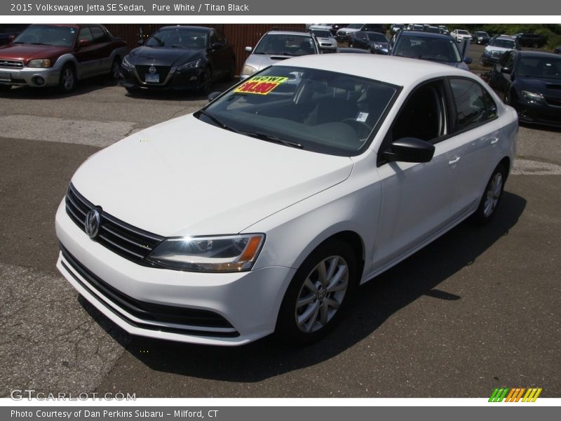 Pure White / Titan Black 2015 Volkswagen Jetta SE Sedan