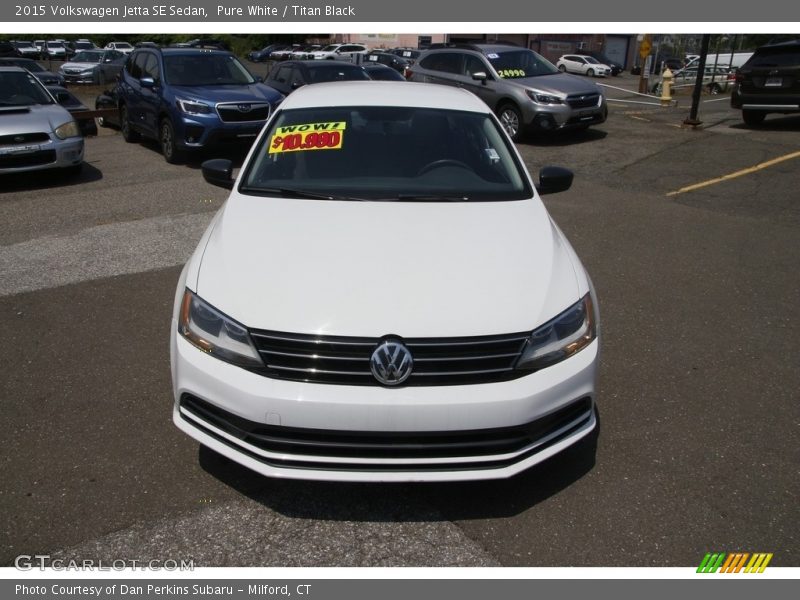 Pure White / Titan Black 2015 Volkswagen Jetta SE Sedan