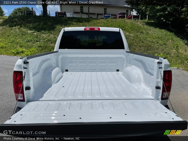 Bright White / Diesel Gray/Black 2021 Ram 1500 Classic Crew Cab 4x4