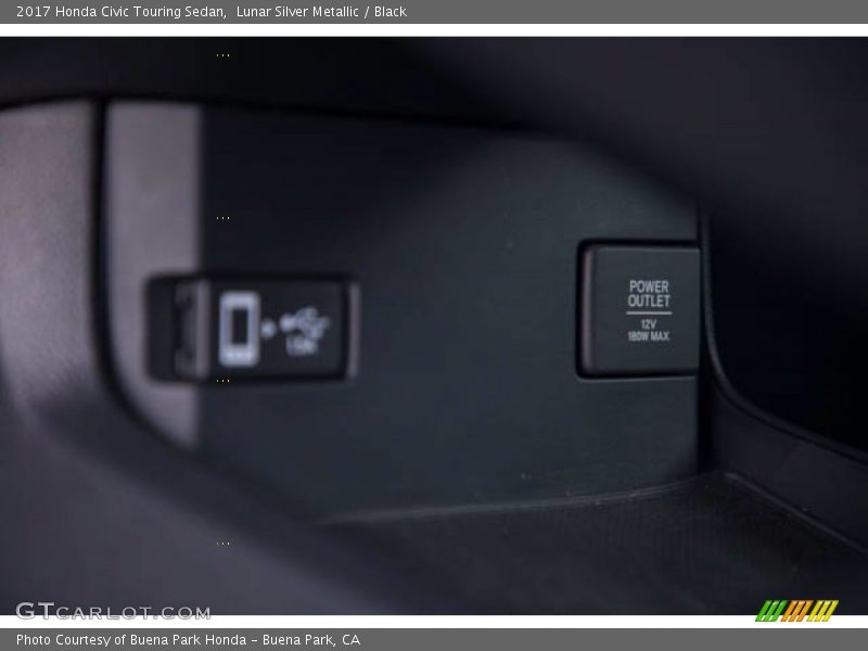 Lunar Silver Metallic / Black 2017 Honda Civic Touring Sedan