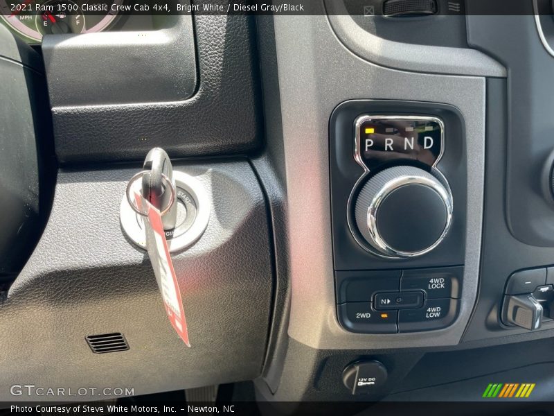 Bright White / Diesel Gray/Black 2021 Ram 1500 Classic Crew Cab 4x4