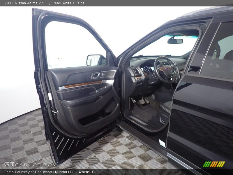 Pearl White / Beige 2013 Nissan Altima 2.5 SL