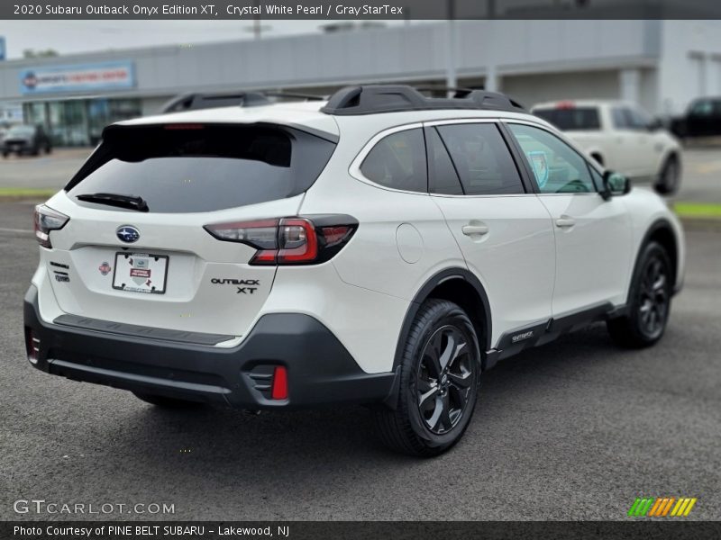 Crystal White Pearl / Gray StarTex 2020 Subaru Outback Onyx Edition XT
