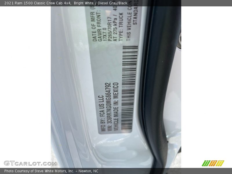 Bright White / Diesel Gray/Black 2021 Ram 1500 Classic Crew Cab 4x4