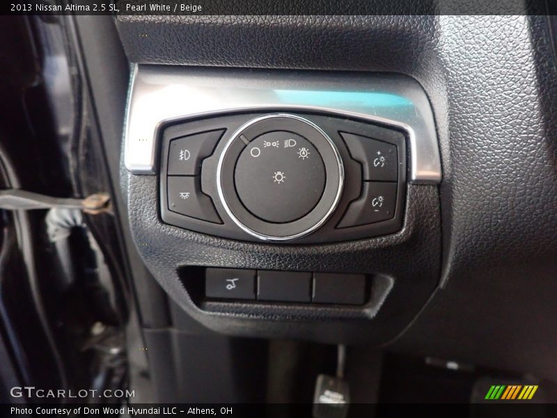 Pearl White / Beige 2013 Nissan Altima 2.5 SL
