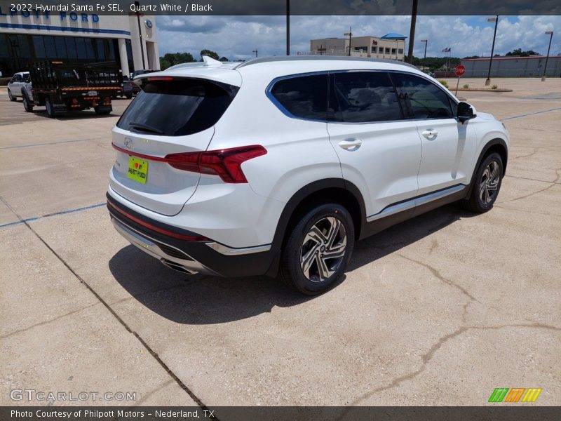 Quartz White / Black 2022 Hyundai Santa Fe SEL