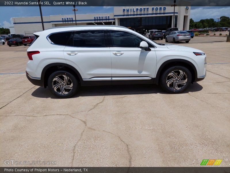 Quartz White / Black 2022 Hyundai Santa Fe SEL