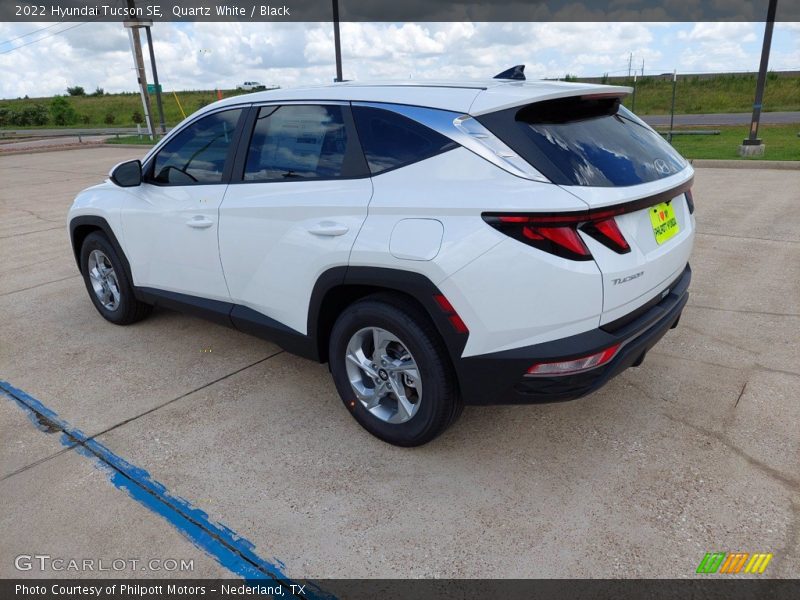 Quartz White / Black 2022 Hyundai Tucson SE