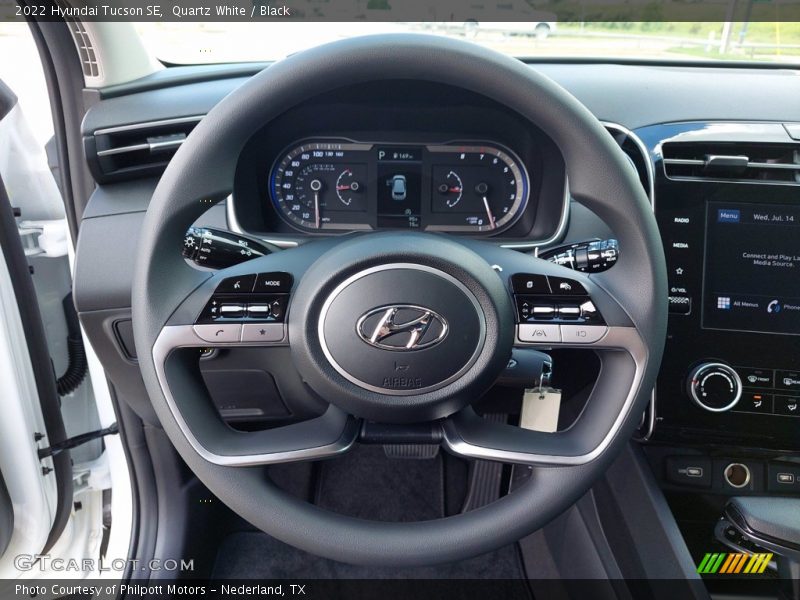 Quartz White / Black 2022 Hyundai Tucson SE