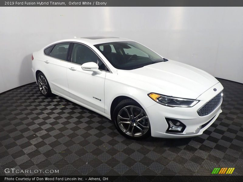 Oxford White / Ebony 2019 Ford Fusion Hybrid Titanium