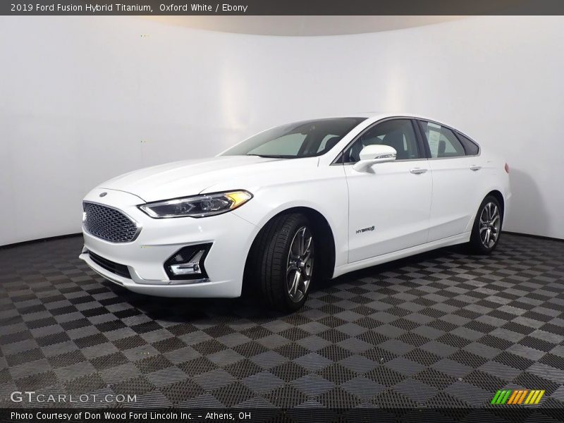 Oxford White / Ebony 2019 Ford Fusion Hybrid Titanium