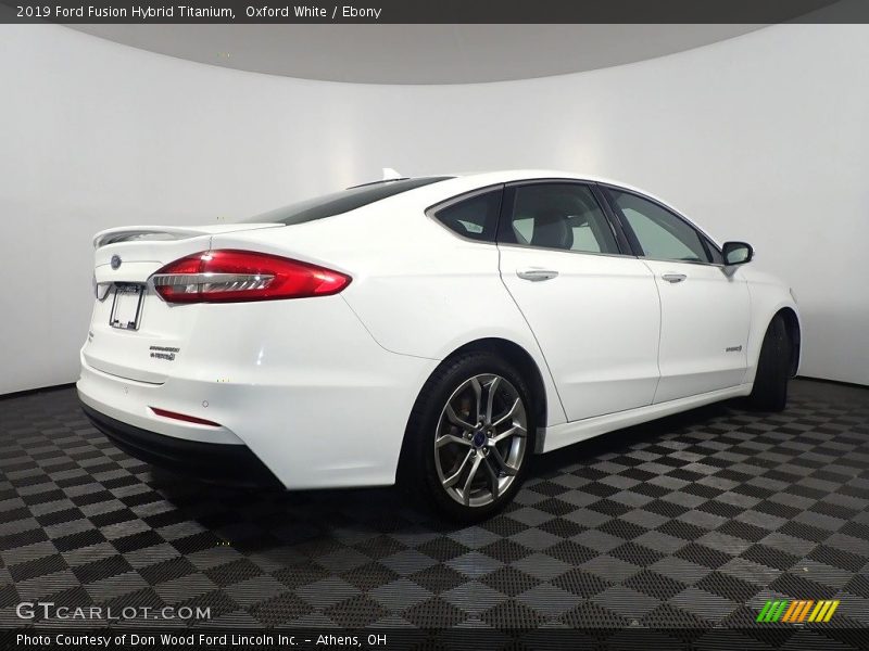 Oxford White / Ebony 2019 Ford Fusion Hybrid Titanium