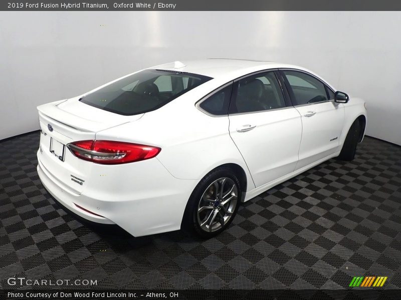 Oxford White / Ebony 2019 Ford Fusion Hybrid Titanium
