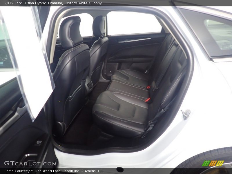 Oxford White / Ebony 2019 Ford Fusion Hybrid Titanium
