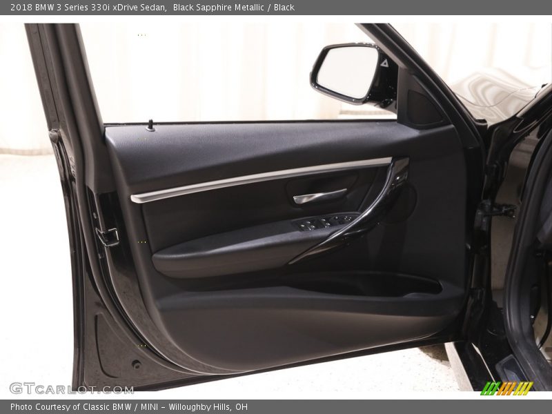 Black Sapphire Metallic / Black 2018 BMW 3 Series 330i xDrive Sedan