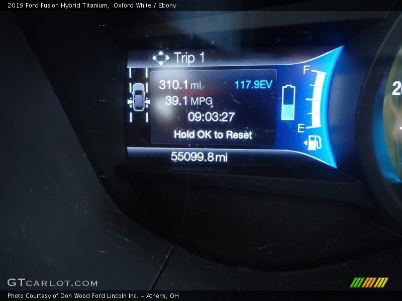 Oxford White / Ebony 2019 Ford Fusion Hybrid Titanium