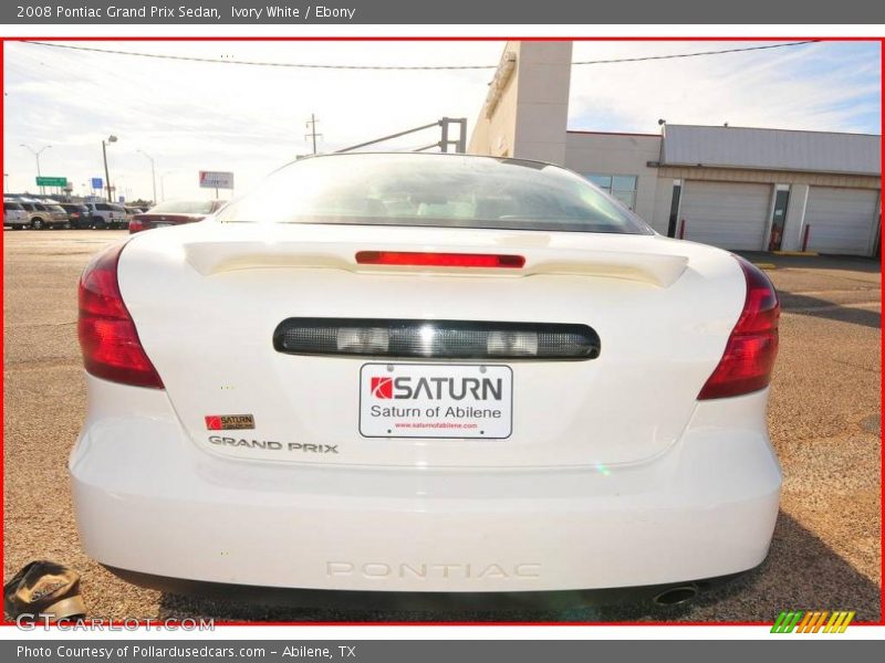 Ivory White / Ebony 2008 Pontiac Grand Prix Sedan