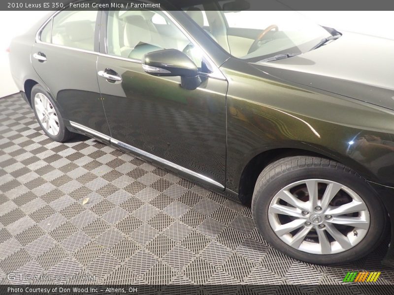 Peridot Green Mica / Parchment 2010 Lexus ES 350