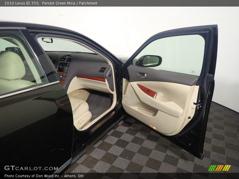 Peridot Green Mica / Parchment 2010 Lexus ES 350