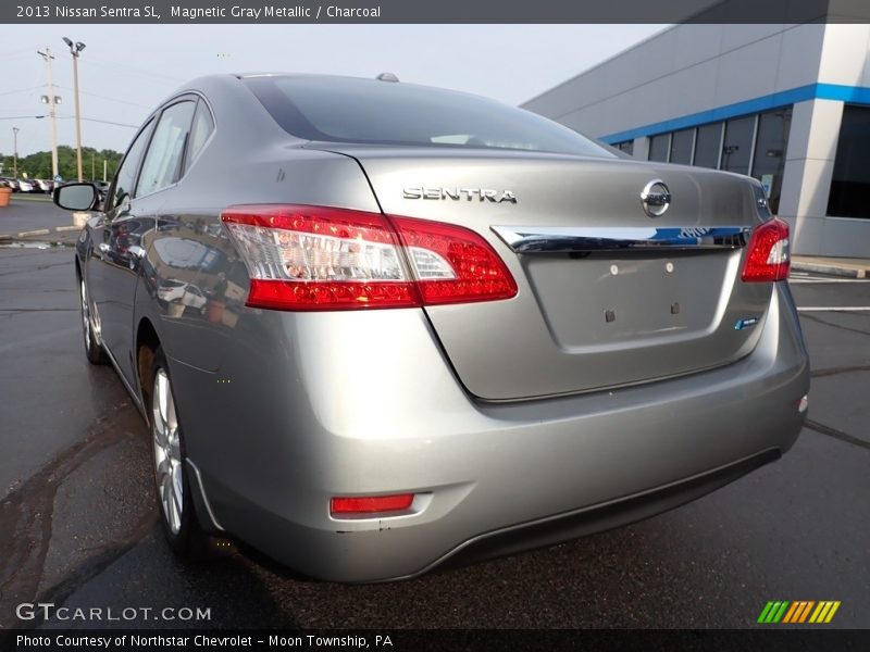 Magnetic Gray Metallic / Charcoal 2013 Nissan Sentra SL