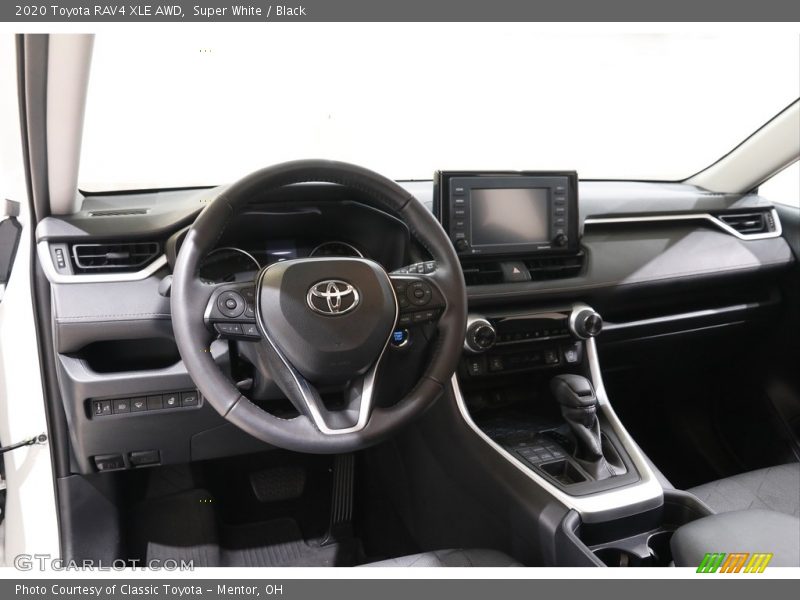 Super White / Black 2020 Toyota RAV4 XLE AWD