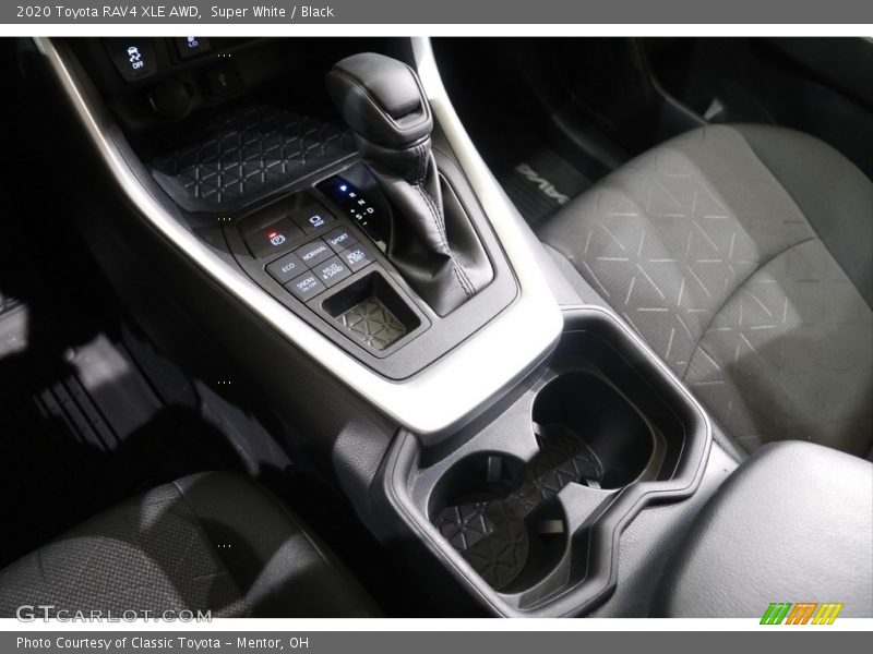 Super White / Black 2020 Toyota RAV4 XLE AWD