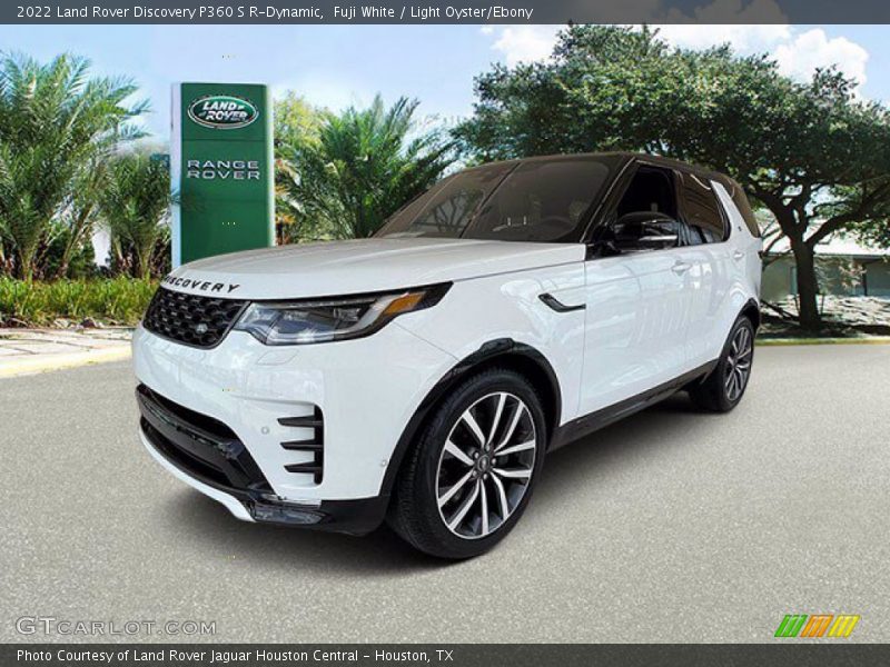 Fuji White / Light Oyster/Ebony 2022 Land Rover Discovery P360 S R-Dynamic