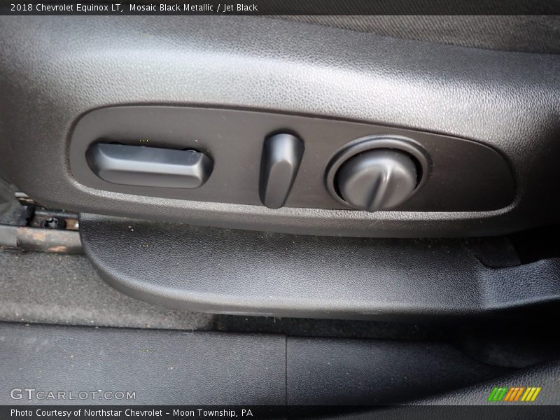 Mosaic Black Metallic / Jet Black 2018 Chevrolet Equinox LT
