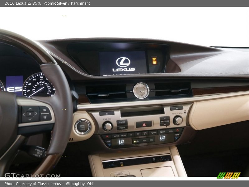 Atomic Silver / Parchment 2016 Lexus ES 350